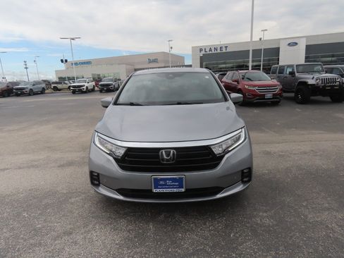 Used 2023 Honda Odyssey Elite image 5