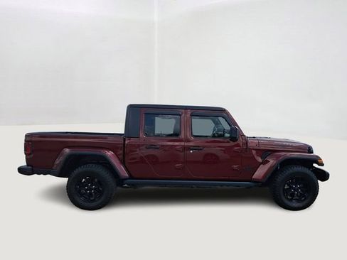 Used 2022 Jeep Gladiator Sport AWD/4WD image 7