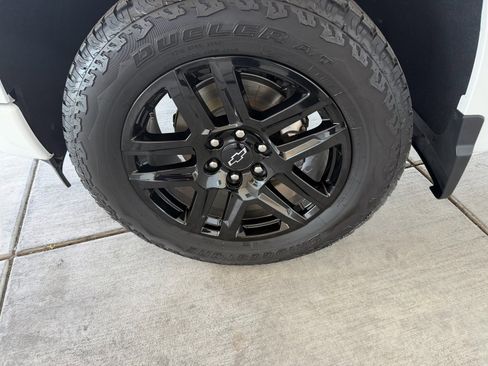 Used 2023 Chevrolet Silverado 1500 RST w/ Convenience Package II image 31