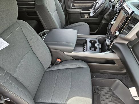 New 2026 RAM 3500 Lone Star AWD/4WD image 19