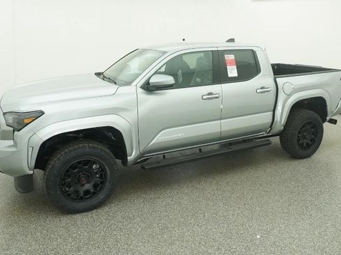 New 2026 Toyota Tacoma SR5 RWD image 10