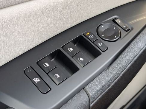 New 2026 Kia Sportage EX FWD image 27