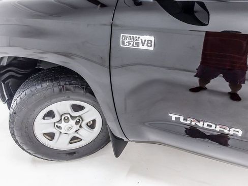 Used 2021 Toyota Tundra SR5 image 11