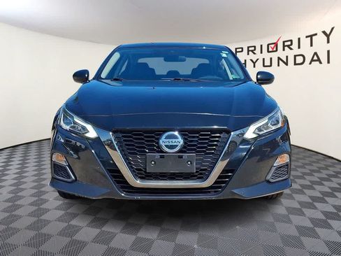 Used 2021 Nissan Altima 2.5 SR AWD/4WD image 2