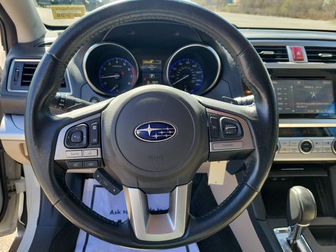 Used 2015 Subaru Outback 2.5i Premium AWD/4WD image 21