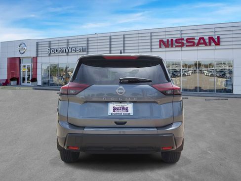 New 2026 Nissan Rogue SV FWD image 7