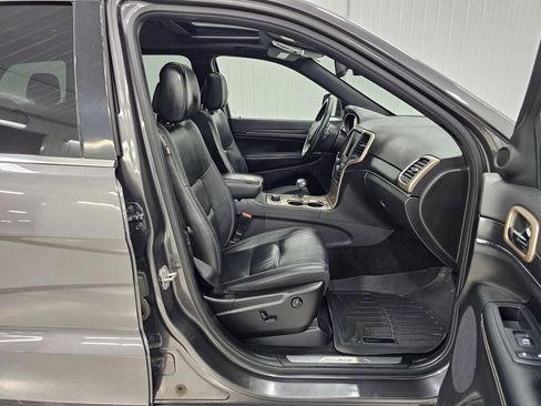 Used 2015 Jeep Grand Cherokee Limited AWD/4WD image 18