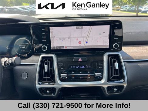 Certified 2023 Kia Sorento SX Prestige AWD/4WD image 13