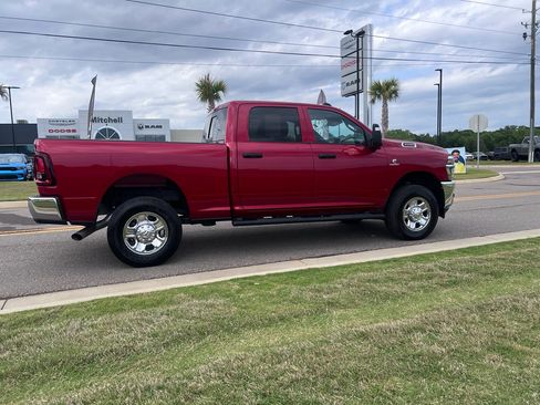 Used 2025 RAM 2500 Tradesman AWD/4WD image 5