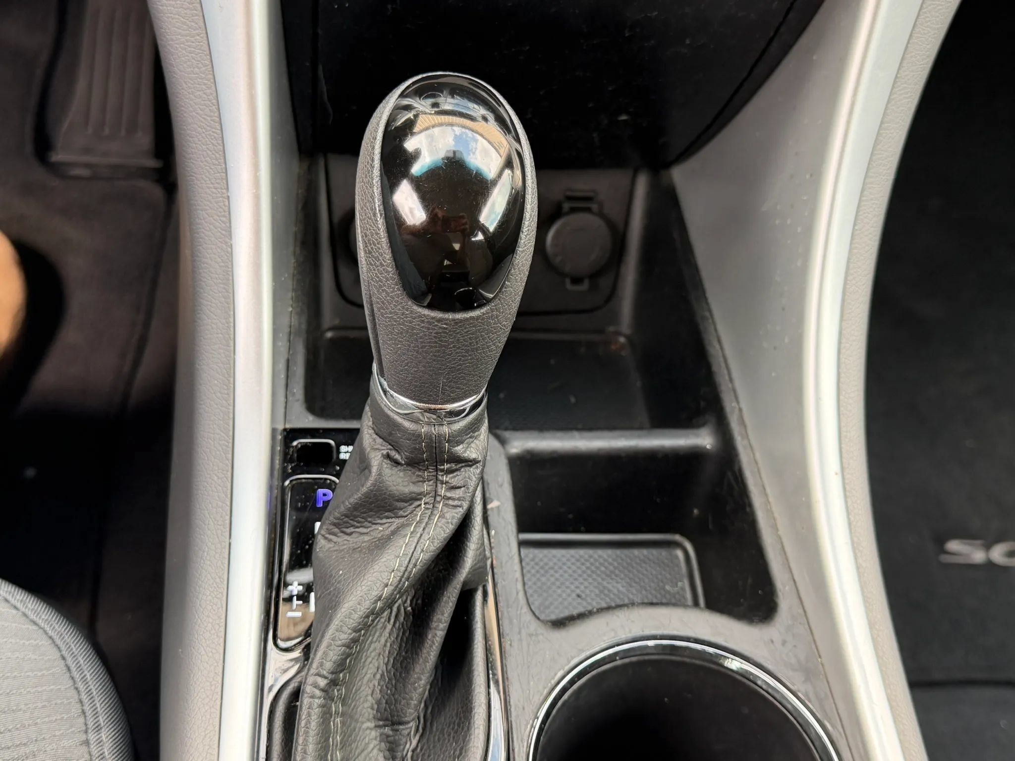 Used 2012 Hyundai Sonata Hybrid FWD image 31