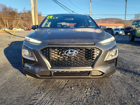 Used 2018 Hyundai Kona SE image 2