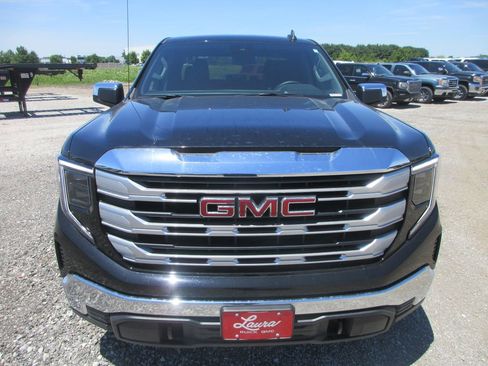 New 2026 GMC Sierra 1500 SLE AWD/4WD image 13