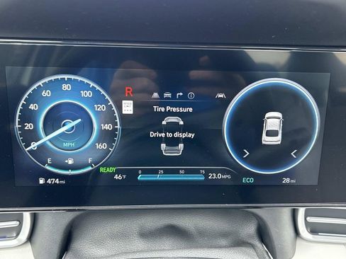 New 2026 Hyundai Elantra Limited image 35