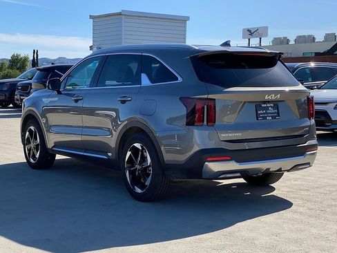 New 2026 Kia Sorento EX AWD/4WD image 6