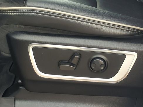 Used 2022 RAM 1500 Laramie image 20