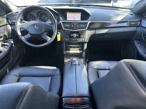 Used 2010 Mercedes-Benz E 350 Sedan image 15