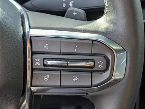 New 2026 GMC Acadia Elevation w/ Elevation Premium Package FWD image 19
