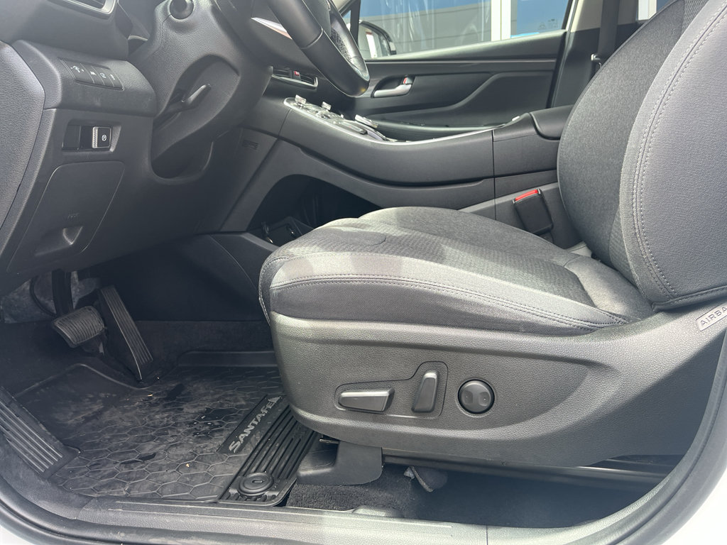 Used 2023 Hyundai Santa Fe SEL AWD/4WD image 3