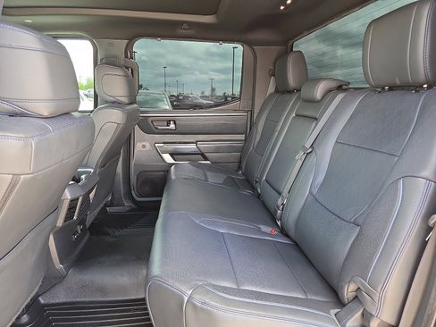 Used 2024 Toyota Tundra Platinum AWD/4WD image 10