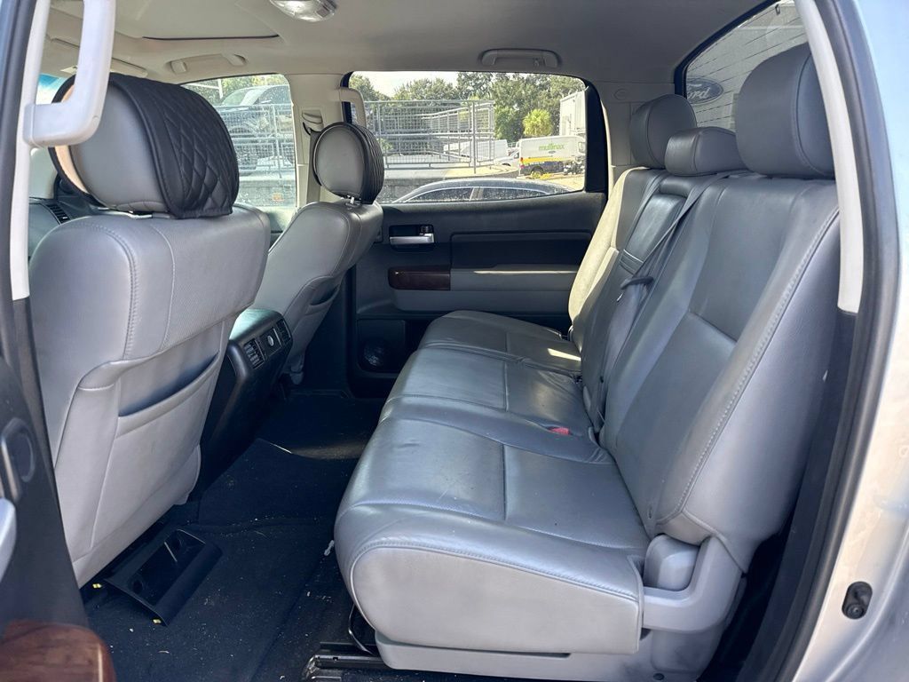 Used 2012 Toyota Tundra Limited w/ Platinum Pkg RWD image 9