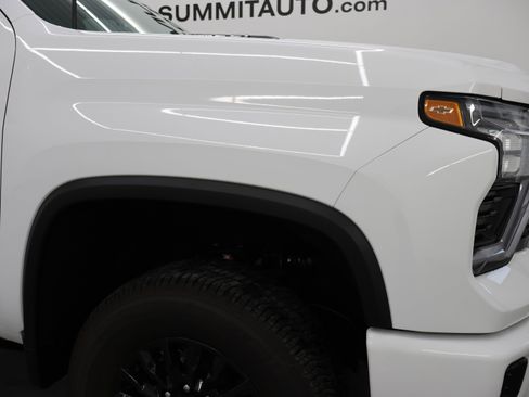 Used 2024 Chevrolet Silverado 3500 LT w/ Z71 Sport Edition image 25