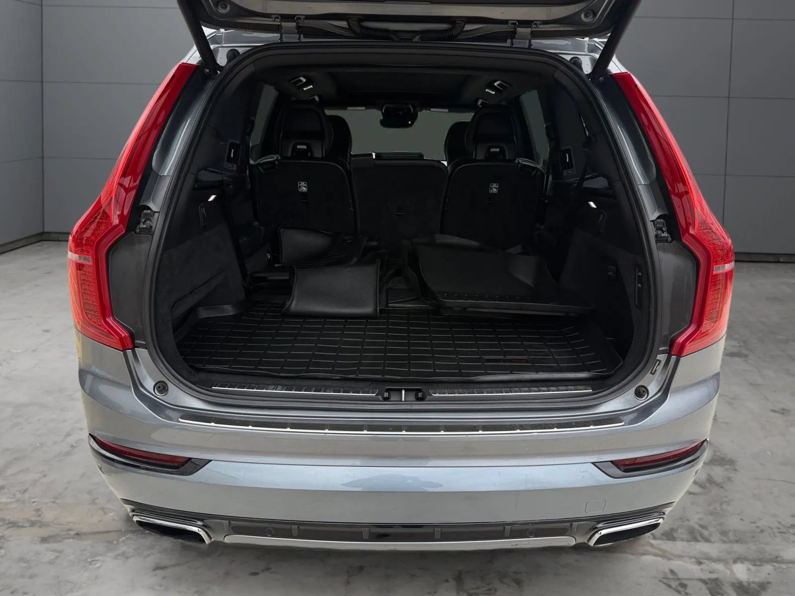 Used 2019 Volvo XC90 T6 R-Design w/ Protection Package Premier AWD/4WD image 10
