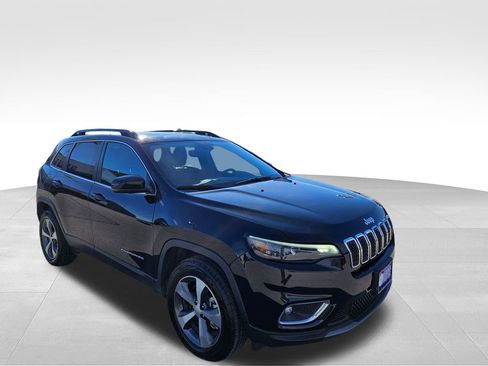Used 2022 Jeep Cherokee Limited image 4