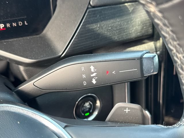 Used 2025 GMC Acadia Elevation FWD image 17