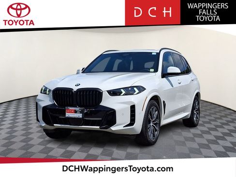 Used 2024 BMW X5 xDrive40i w/ M Sport Package AWD/4WD image 1