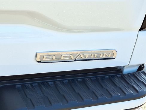 Used 2025 GMC Sierra 1500 Elevation AWD/4WD image 30