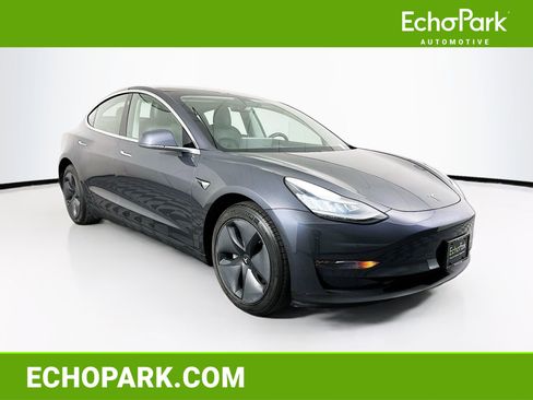 Used 2020 Tesla Model 3 Long Range image 1
