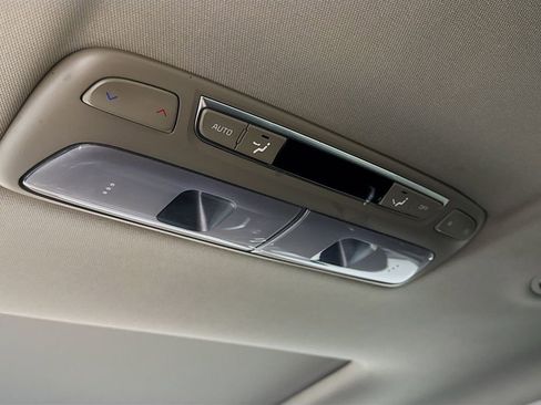 Used 2022 Kia Telluride EX w/ EX Premium Package FWD image 27