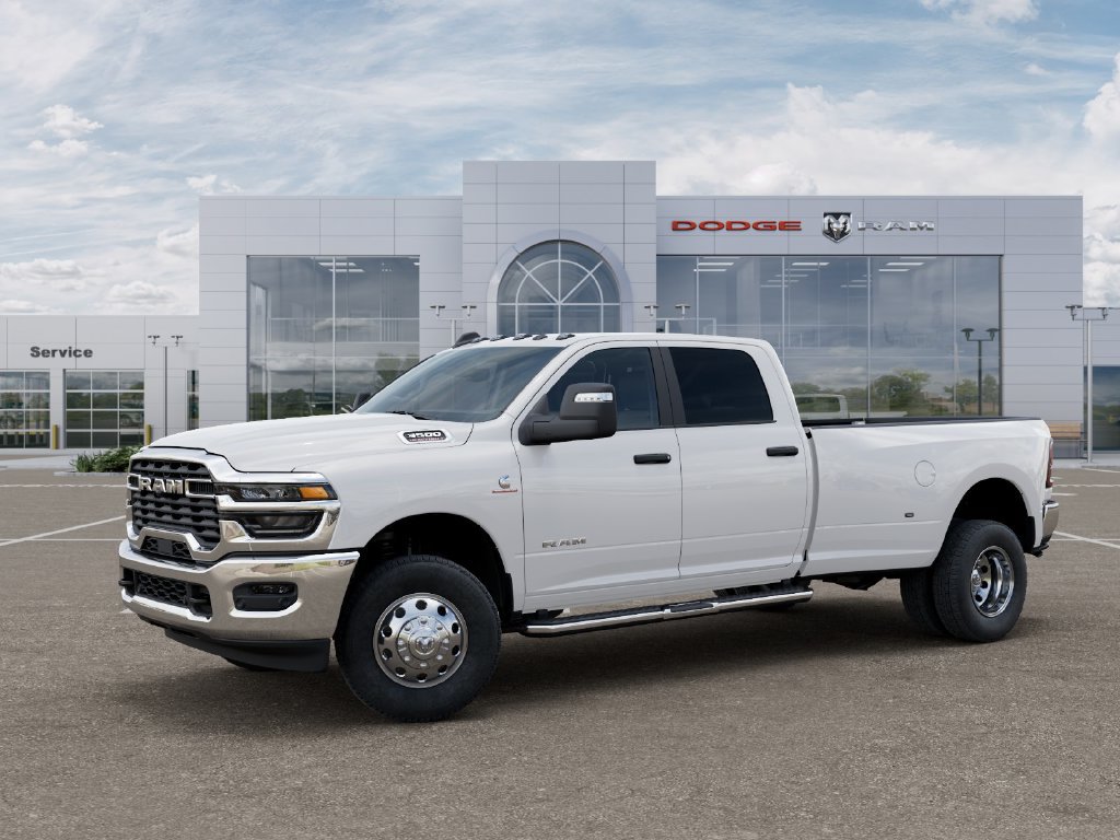 New 2027 RAM 3500 Big Horn AWD/4WD image 2