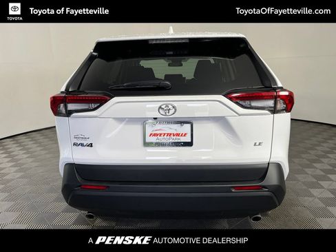 Certified 2025 Toyota RAV4 LE FWD image 9