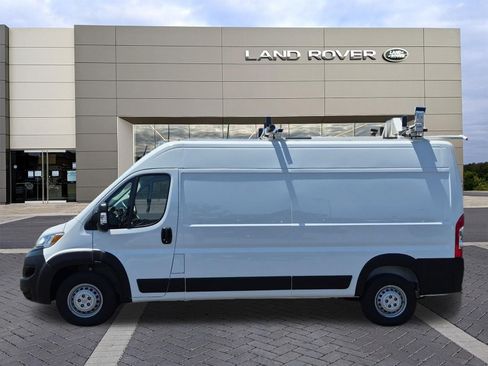Used 2024 RAM ProMaster 2500 FWD image 8