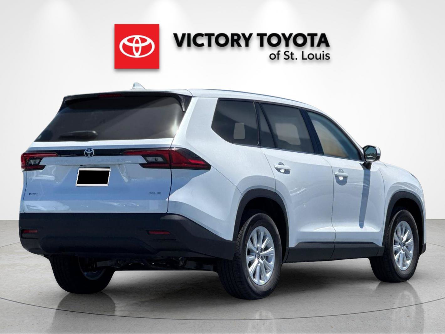 New 2026 Toyota Grand Highlander XLE FWD image 3