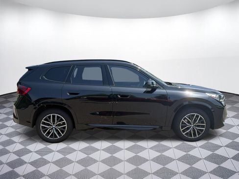 Used 2023 BMW X1 xDrive28i w/ Premium Package AWD/4WD image 8