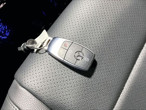 Certified 2024 Mercedes-Benz GLE 350 4MATIC image 15