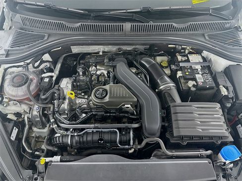 Used 2024 Volkswagen Jetta S image 29