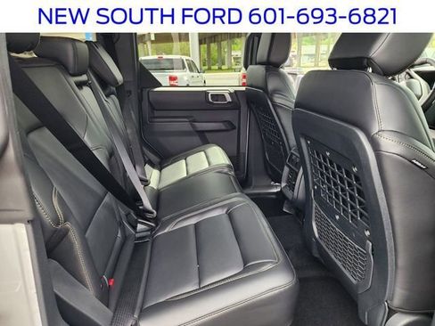 New 2026 Ford Bronco Badlands image 31