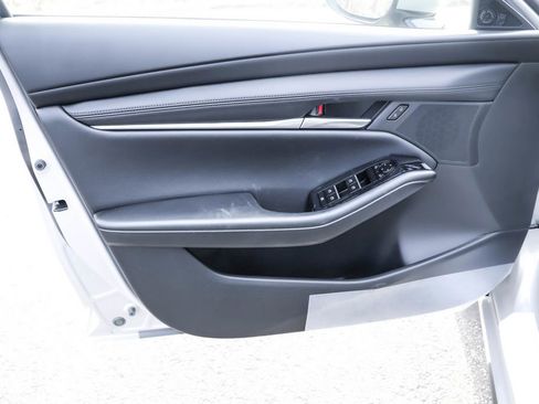 New 2026 MAZDA MAZDA3 2.5 S Sedan w/ Preferred Pkg image 31