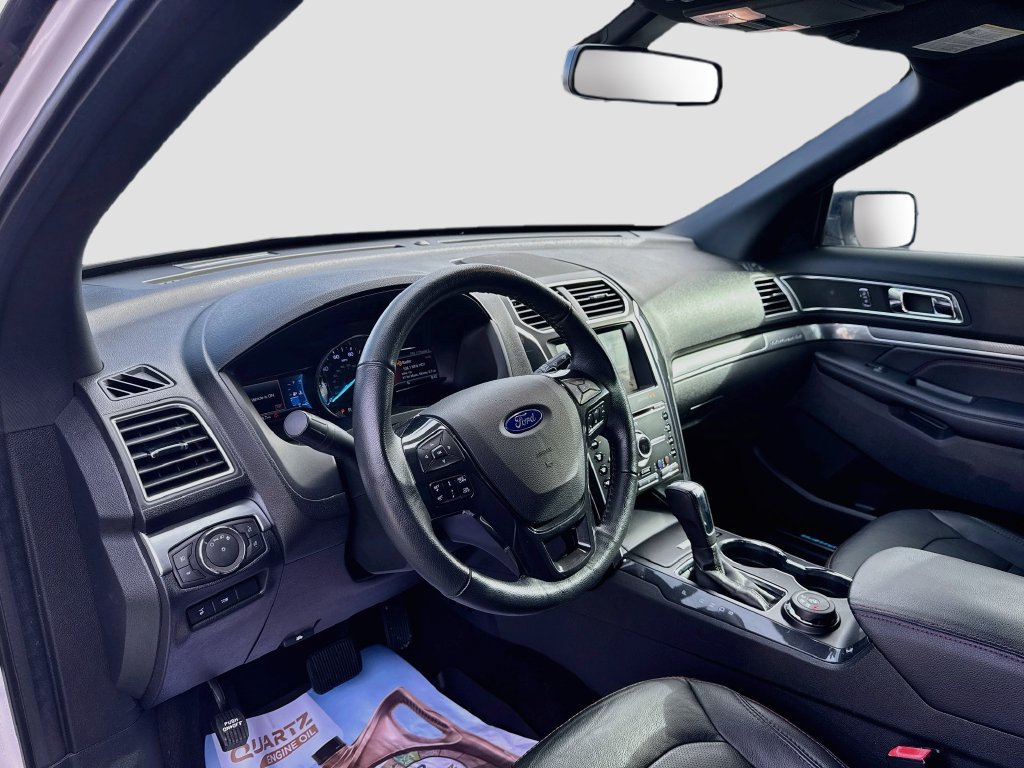 Used 2018 Ford Explorer Sport w/ Equipment Group 401A AWD/4WD image 9