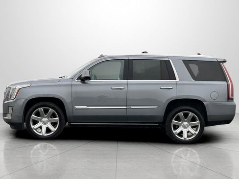 Used 2018 Cadillac Escalade Platinum image 8