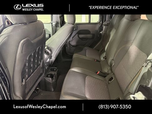 Used 2022 Jeep Gladiator Mojave w/ LED Lighting Group image 11