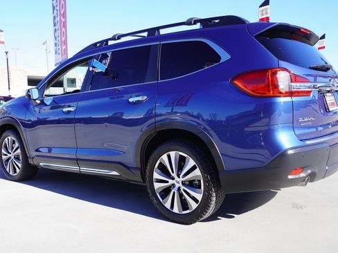 Used 2022 Subaru Ascent Touring image 5