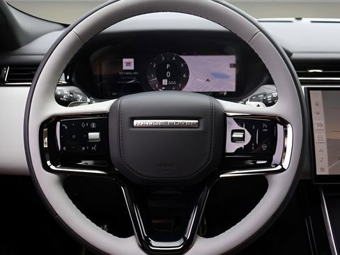 New 2026 Land Rover Range Rover Velar Dynamic SE AWD/4WD image 19