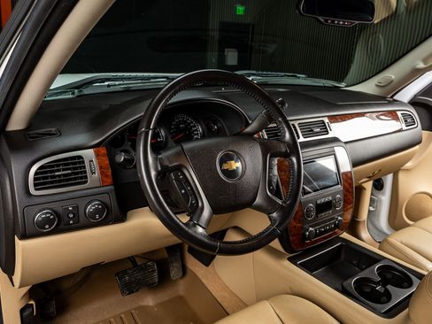 Used 2007 Chevrolet Silverado 1500 LTZ w/ Safety Package image 16