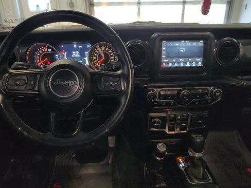 Used 2020 Jeep Wrangler Unlimited Sport image 14