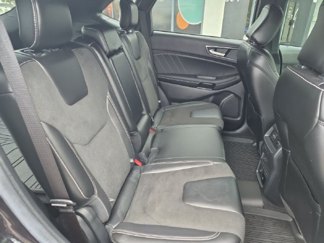 Used 2021 Ford Edge ST w/ Equipment Group 401A AWD/4WD image 25