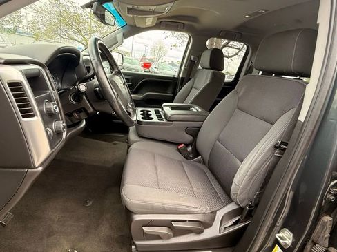 Used 2018 Chevrolet Silverado 1500 LT AWD/4WD image 21